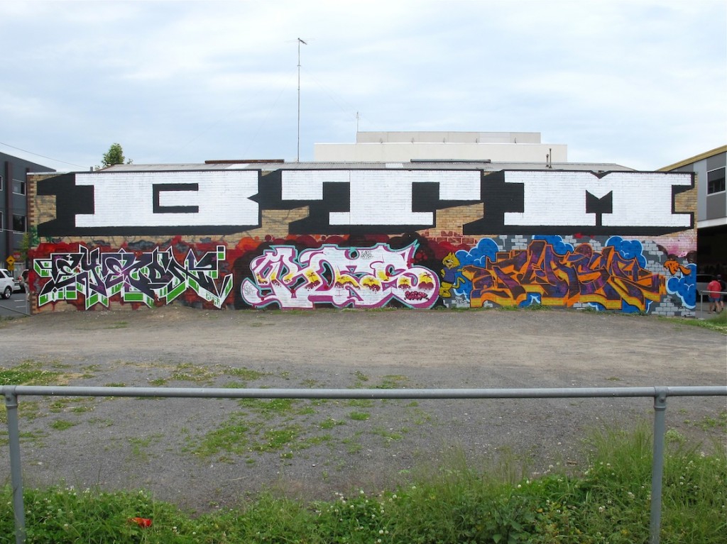 deansunshine_landofsunshine_melbourne_streetart_graffiti_BTM collingwood 1