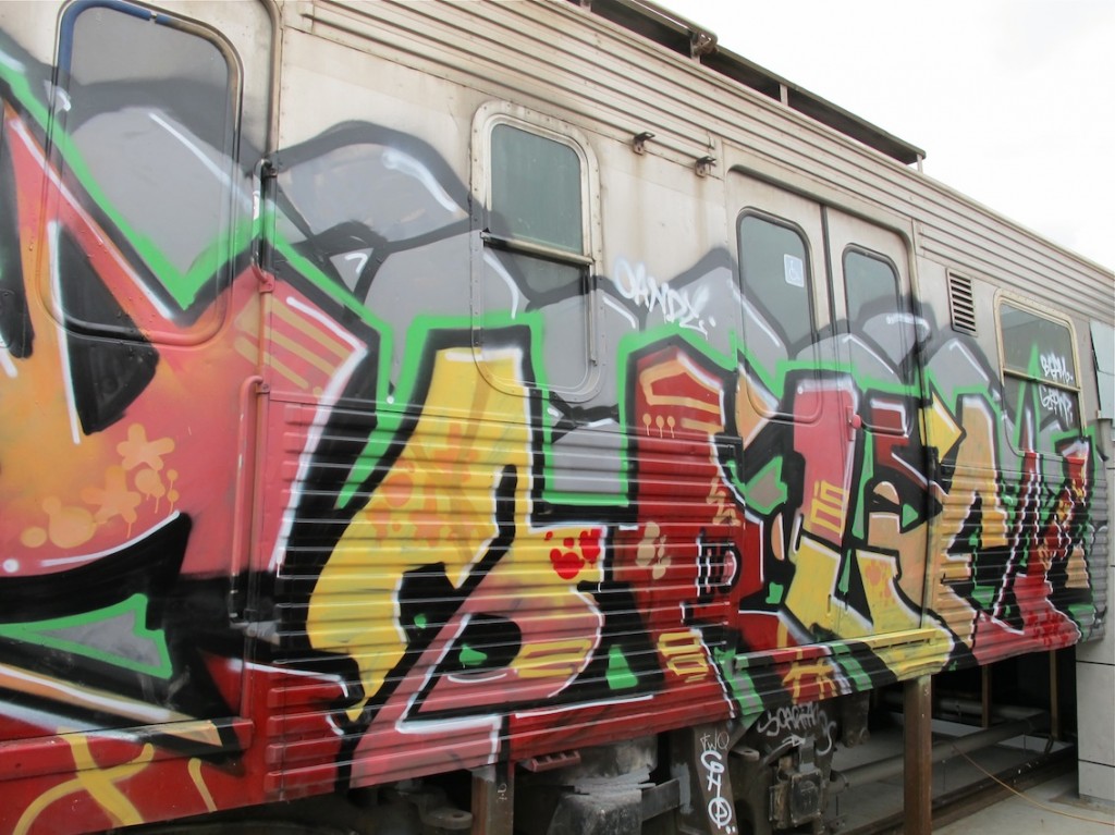 deansunshine_landofsunshine_melbourne_streetart_graffiti_ITN train bombed 2