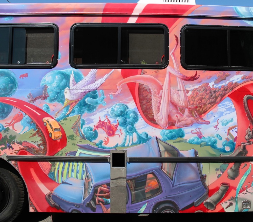 deansunshine_landofsunshine_melbourne_streetart_graffiti_JAWS bus 9