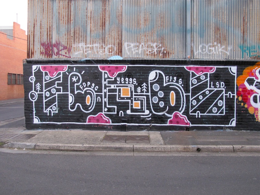 deansunshine_landofsunshine_melbourne_streetart_graffiti_northumberland st 4 2014 6