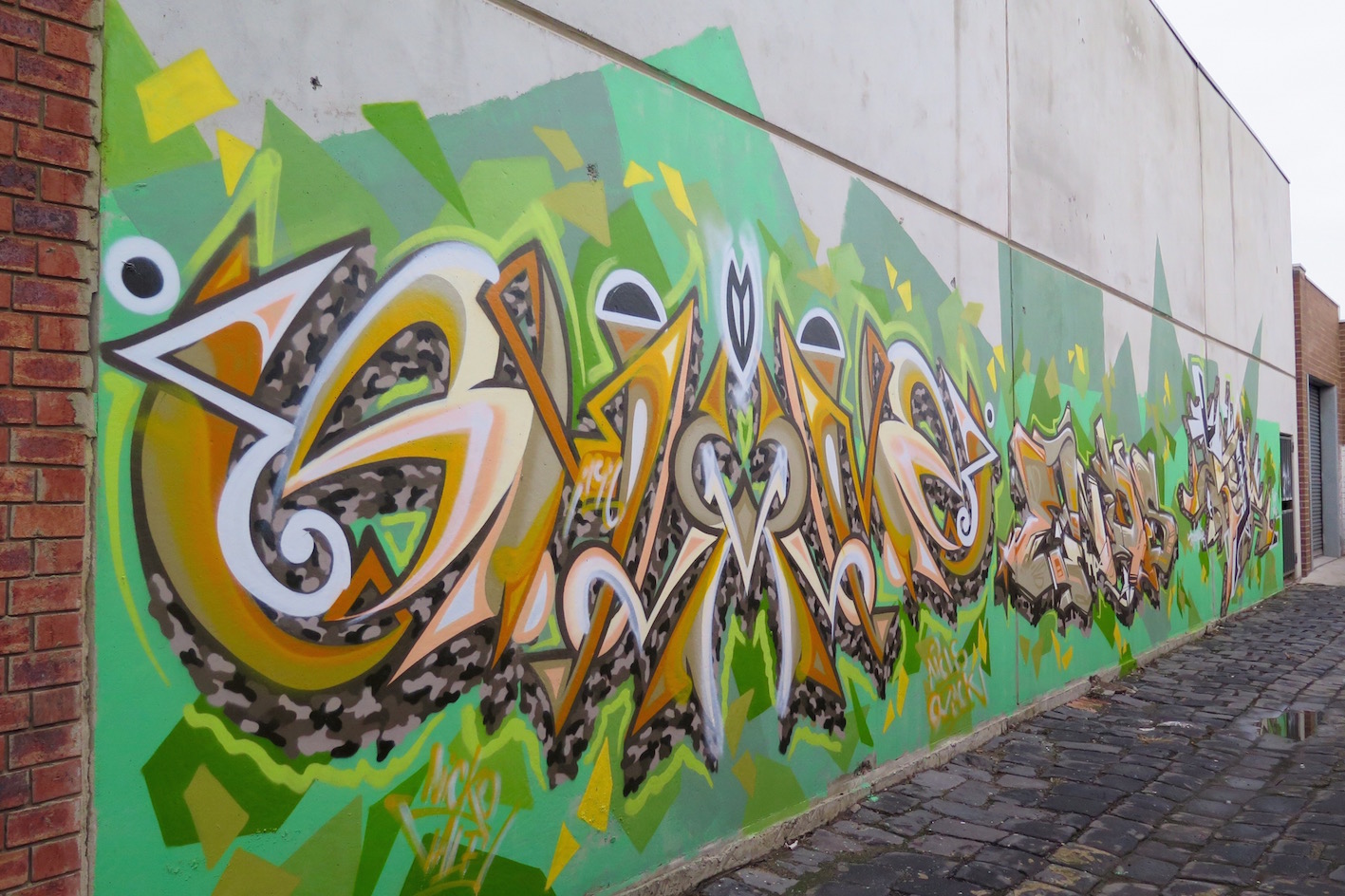 deansunshine_landofsunshine_melbourne_streetart_graffiti_invurt top ten 51 2 Shame Ends Rews