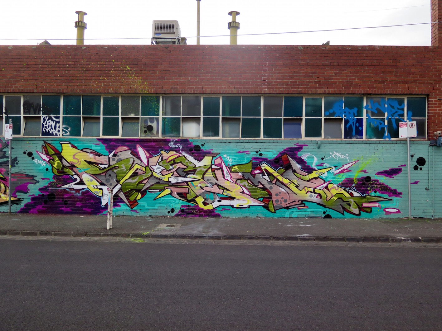 deansunshine_landofsunshine_melbourne_streetart_graffiti_F1 crew brunswick 2